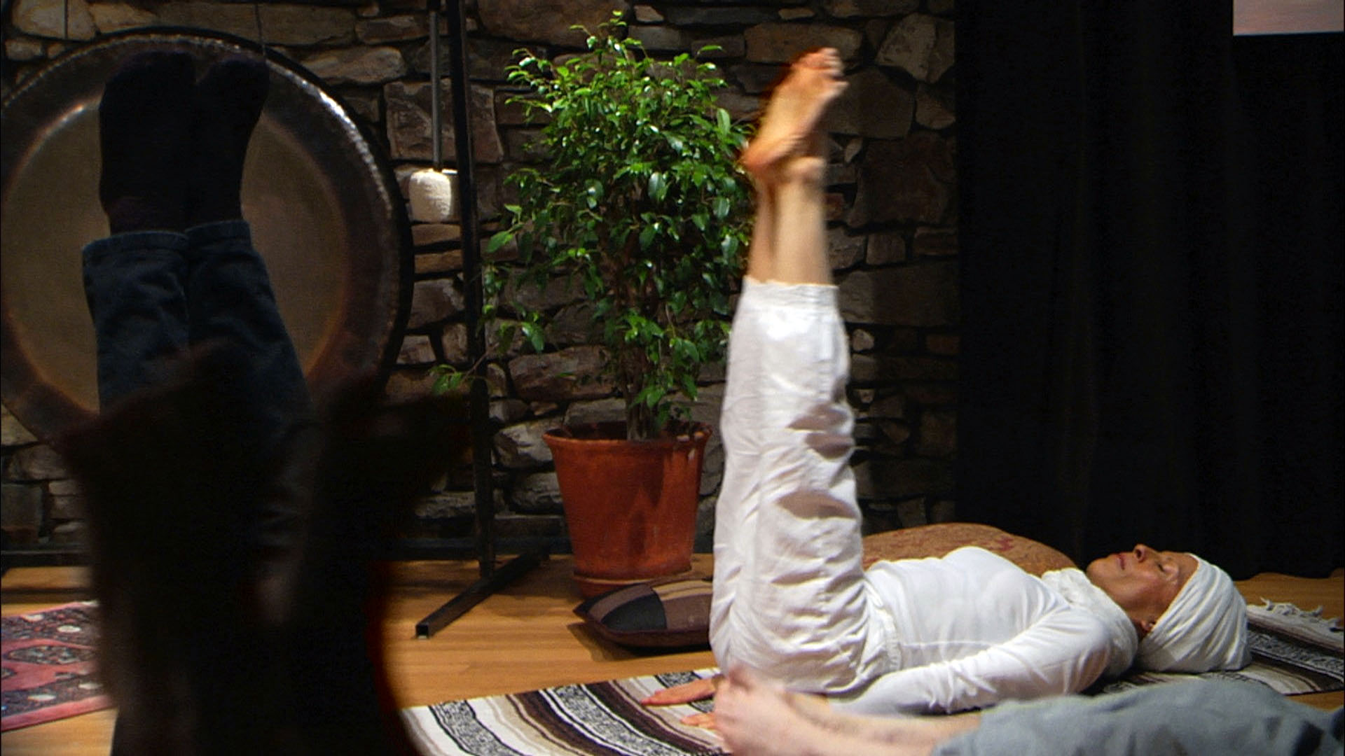 Kundalini Live – Yoga Videos Online, Free Streaming Yoga Classes – Attributes of ...1920 x 1080