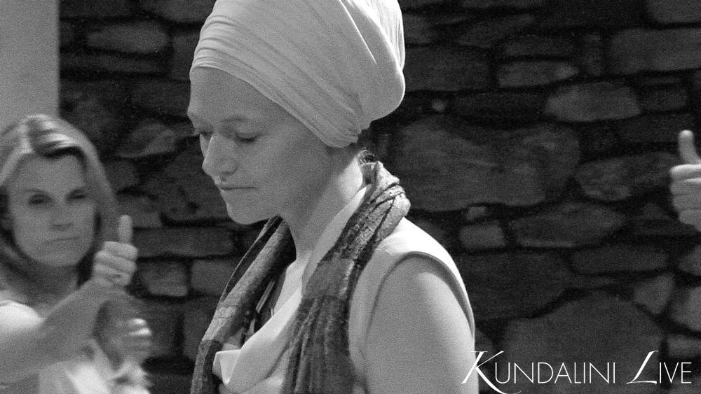 nihal kaur on kundalini live online yoga class